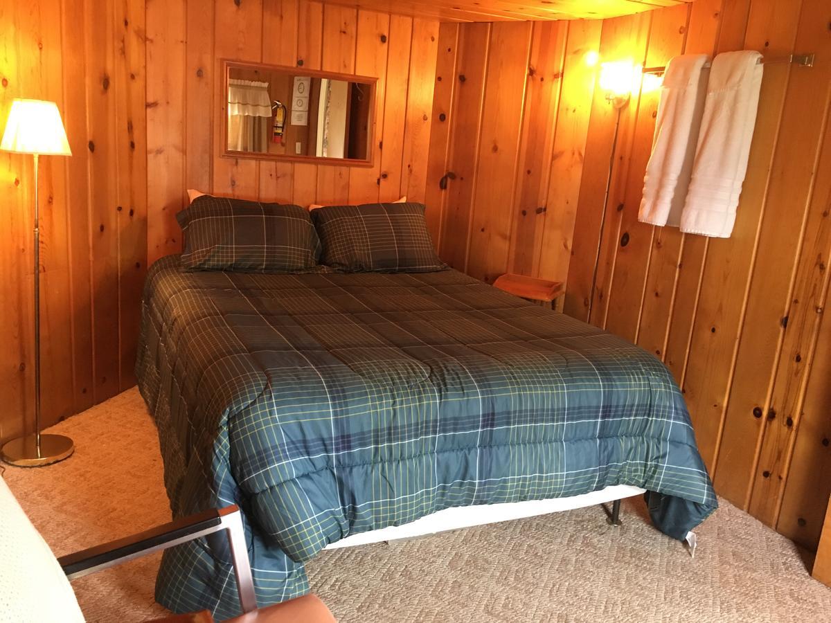 Whalens Grindstone Shores Inc. Otel Frankenmuth Dış mekan fotoğraf
